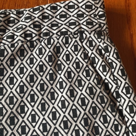 Joe Fresh women’s shorts size 6 EUC - Picture 3 of 7